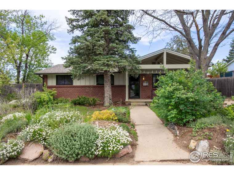 Photo of 1110 Hartford Dr Boulder, CO 80305