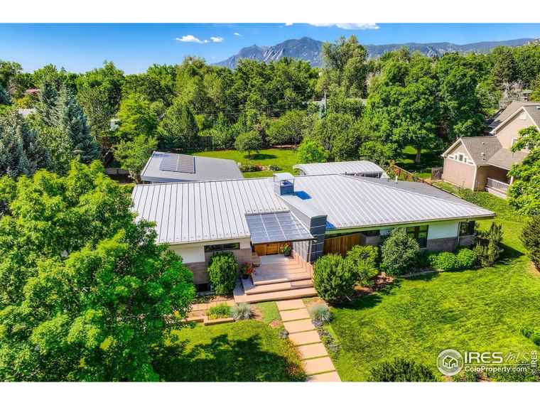 Photo of 1570 Poplar Ave Boulder, CO 80304