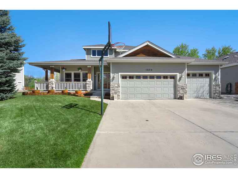Photo of 1632 Greengate Dr Fort Collins, CO 80526