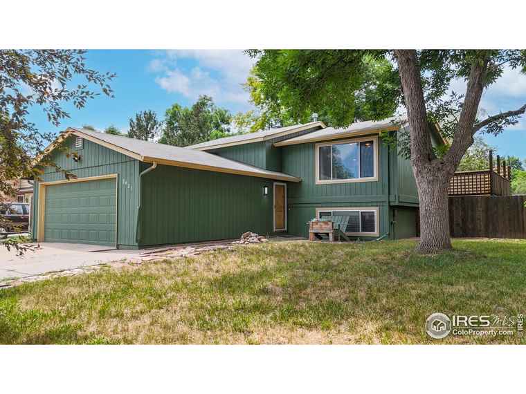 Photo of 2421 Fleming Dr Loveland, CO 80538
