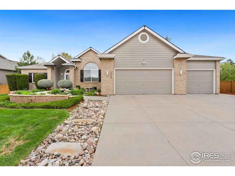 Photo of 724 Parliament Ct Fort Collins, CO 80525