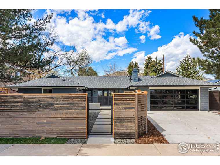 Photo of 3275 19th St Boulder, CO 80304
