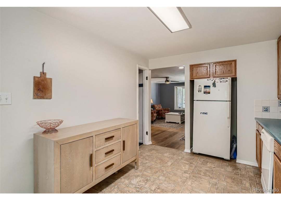 1726 S Cape St, Lakewood, CO 80232