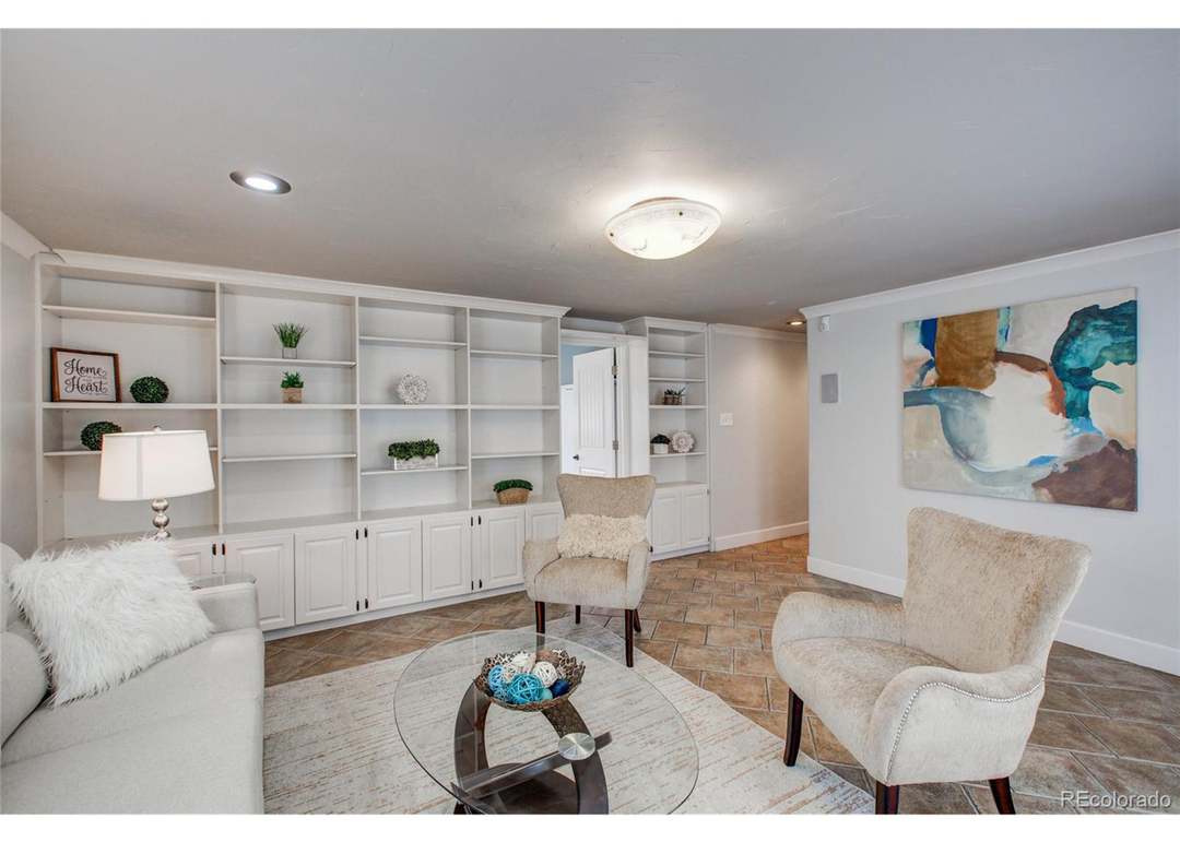 850 Teller St, Lakewood, CO 80214