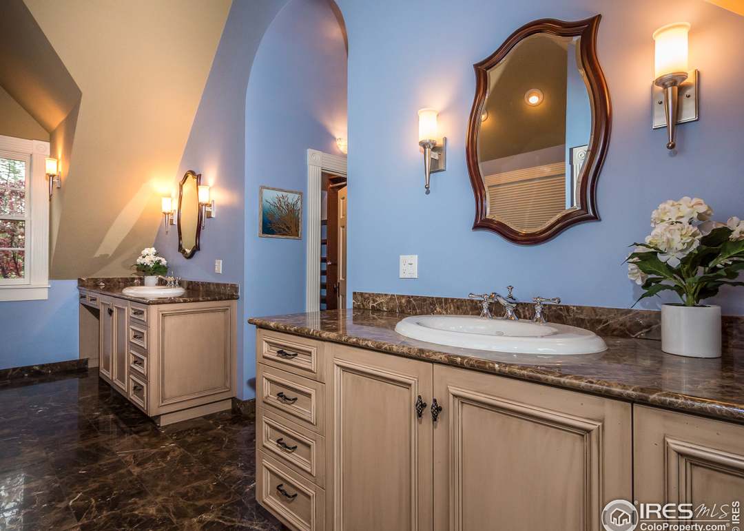 419 N Gilpin St, Denver, CO 80218