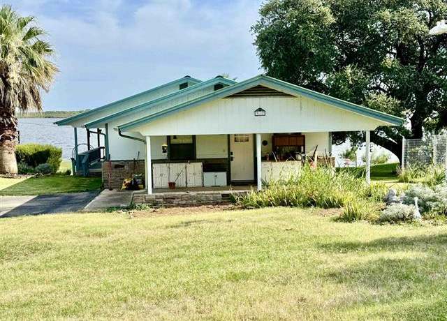 Property at 912 Cozy Ln, Tow, TX 78672, 2 beds, 1 bath