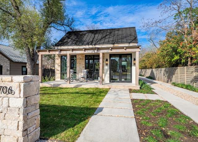 Property at 706 W Creek St, Fredericksburg, TX 78624, 3 beds, 3.5 baths