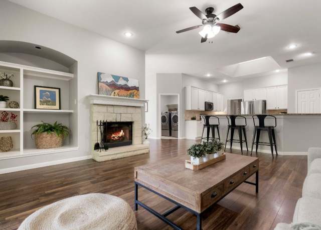 Property at 6307 Clairmont Dr, Austin, TX 78749, 5 beds, 3 baths
