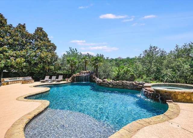Property at 1016 Santaluz Path, Austin, TX 78732, 5 beds, 6 baths