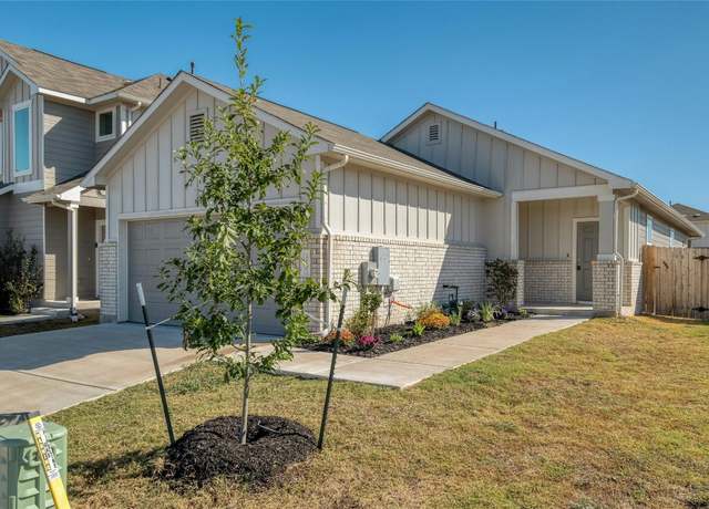 Property at 12101 Corsicana Trl, Manor, TX 78653, 3 beds, 2 baths
