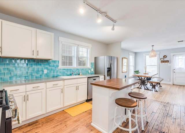 Property at 203 Ben Howell Dr, Austin, TX 78704, 3 beds, 3 baths