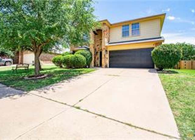 Property at 5516 Birmingham Dr, Killeen, TX 76542, 4 beds, 2.5 baths
