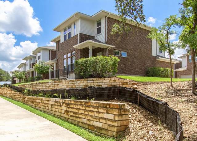 Property at 605 W South St #41, Leander, TX 78641, 6 beds, 5 baths