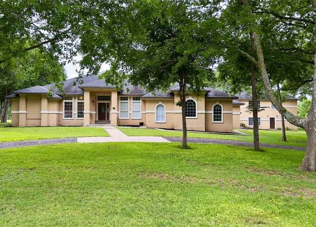 Property at 159 Moku Manu Dr, Bastrop, TX 78602, 7 beds, 4.5 baths