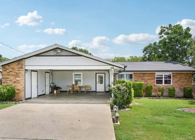 Property at 709 Harvey Ave, Burnet, TX 78611, 3 beds, 2 baths