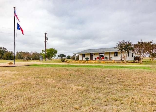 Property at 1192 Sand Hill Rd, Dale, TX 78616, 3 beds, 1 bath