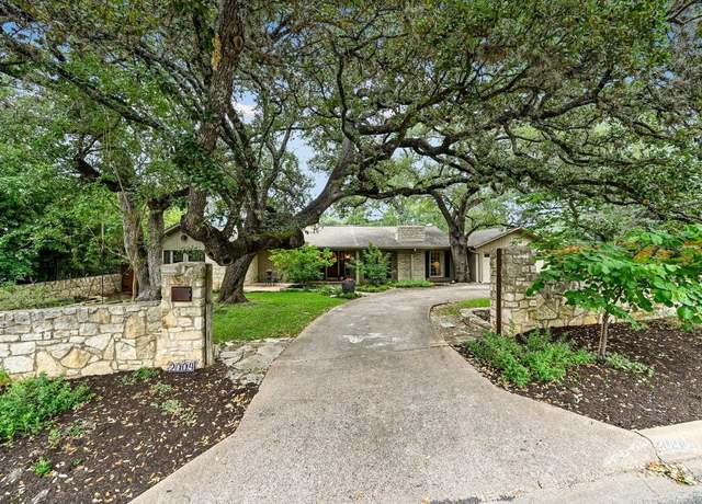 Property at 2004 Matthews Dr, Austin, TX 78703, 3 beds, 2 baths