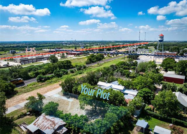 Property at 313 N Front St, Kyle, TX 78640