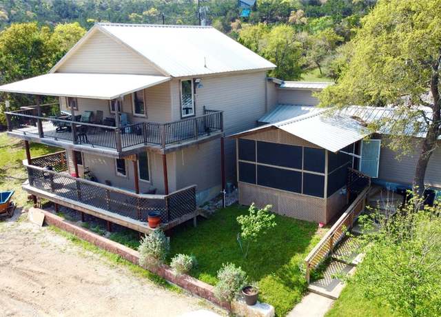 Property at 1340 Hinch Dr, New Braunfels, TX 78132, 4 beds, 3 baths