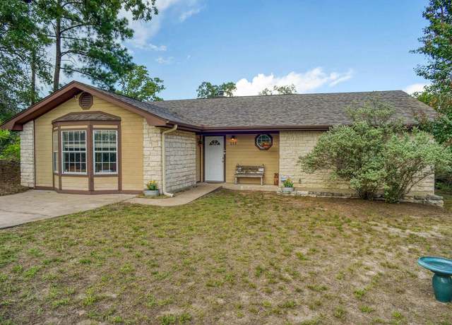 Property at 155 Kaapahu Dr, Bastrop, TX 78602, 3 beds, 2 baths