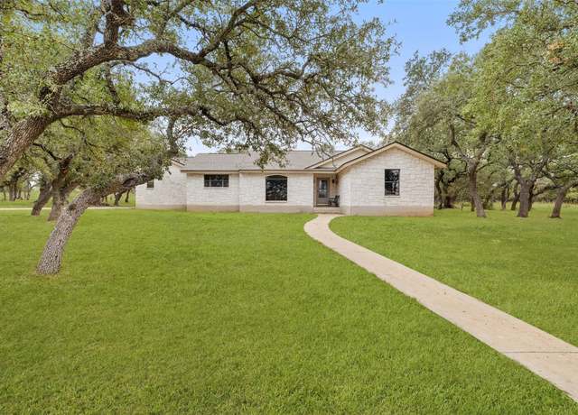 Property at 15 Encinitas Dr, Johnson City, TX 78636, 2 beds, 2.5 baths