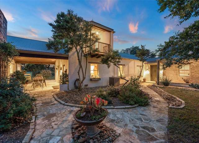 Property at 341 N Stallion Estates Dr, Spring Branch, TX 78070, 6 beds, 6.5 baths