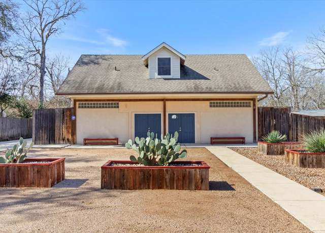 Property at 314 Harvard St, San Marcos, TX 78666, 2 beds, 2 baths