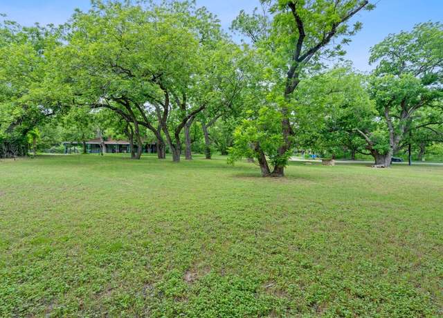 Property at 11824 Pecan Dr, Jonestown, TX 78645