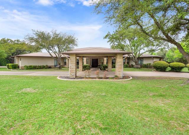 Property at 901 Blaylock Dr, Salado, TX 76571, 4 beds, 6.5 baths