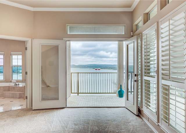 Property at 2918 Ranch Road 620 N Unit N-189, Austin, TX 78734, 4 beds, 3.5 baths