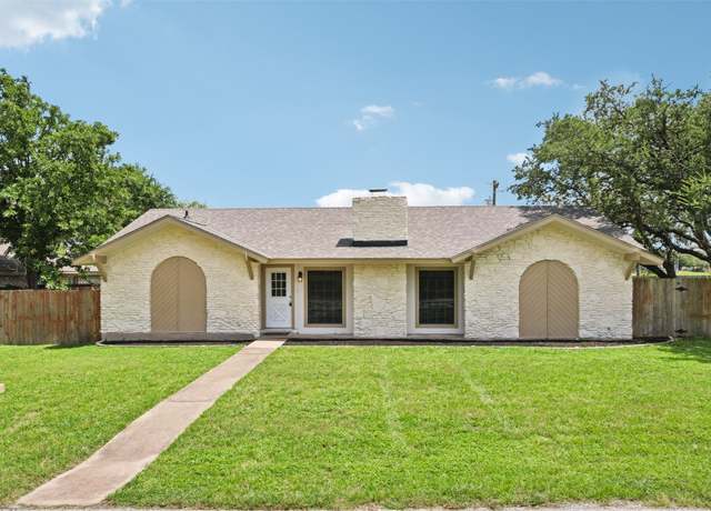 Property at 8511 Slant Oak Dr, Austin, TX 78729, 3 beds, 2 baths