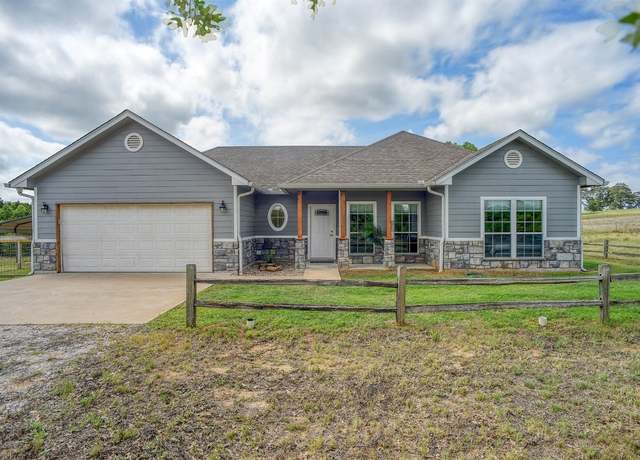 Property at 959 Highway 21 Hwy E, Bastrop, TX 78602, 3 beds, 2 baths