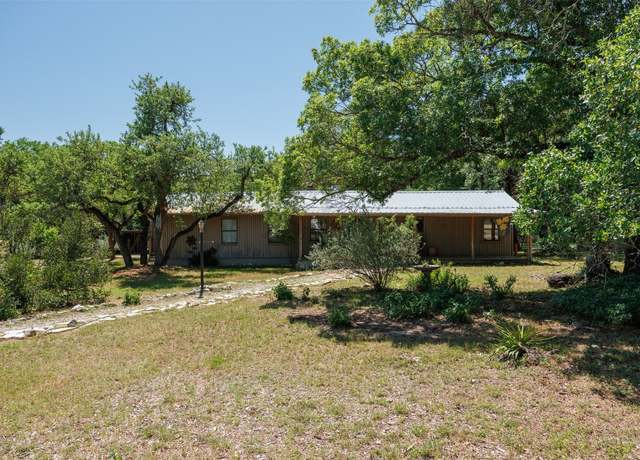 Property at 409 Hub Dr, Wimberley, TX 78676, 2 beds, 2 baths