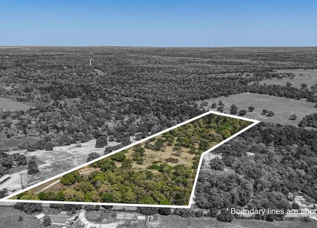 Property at 1035 Old Sayers Rd, Elgin, TX 78621