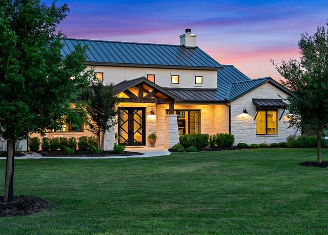 Property at 811 Wade Rd, New Braunfels, TX 78132, 4 beds, 4.5 baths