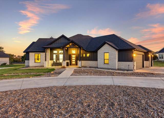 Property at 117 Tambra Lea Ln, Liberty Hill, TX 78642, 4 beds, 3 baths