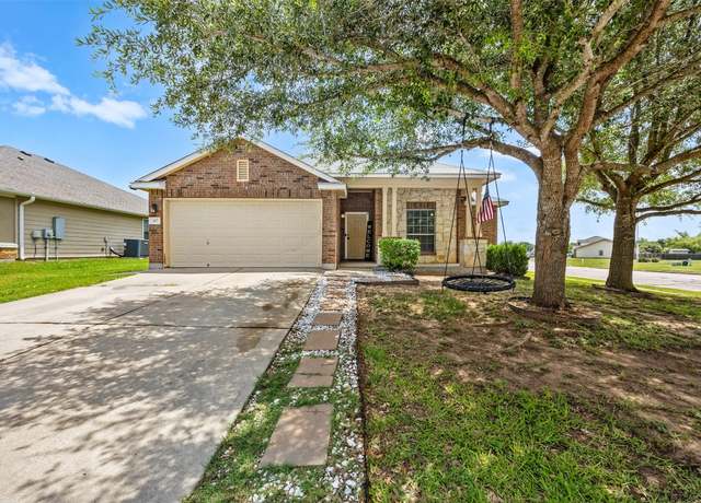 Property at 417 Bandara Woods Blvd, Elgin, TX 78621, 3 beds, 2 baths