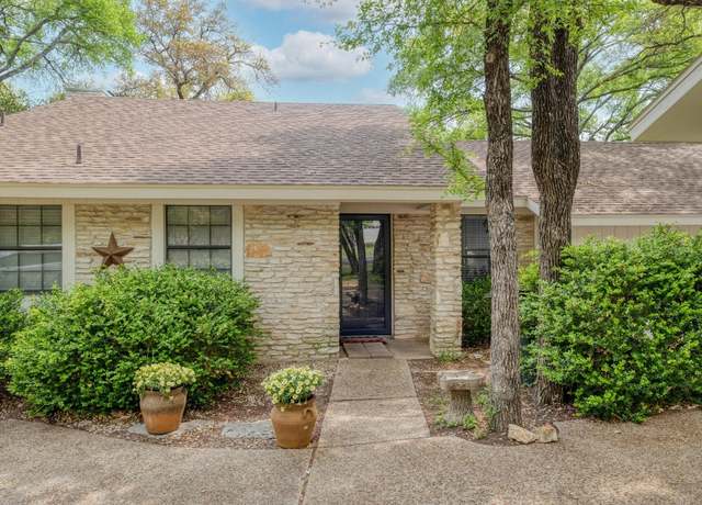 Property at 204 Serenada Dr, Georgetown, TX 78628, 3 beds, 2 baths