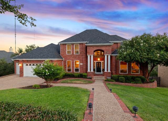 Property at 2807 Round Table Rd, Austin, TX 78746, 6 beds, 4.5 baths