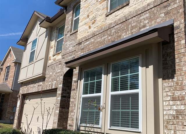 Property at 779 Hometown Pkwy, Kyle, TX 78640, 4 beds, 2.5 baths