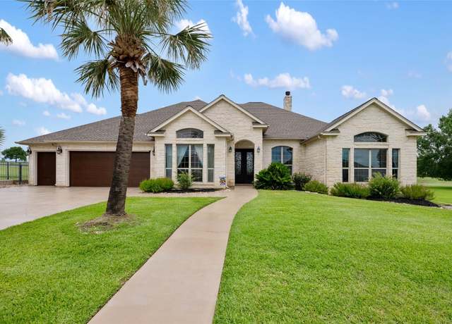 Property at 419 Firestone Dr, Meadowlakes, TX 78654, 4 beds, 2.5 baths