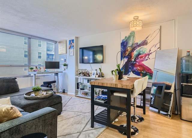 Property at 1800 Lavaca St Unit A-506, Austin, TX 78701, 1 bed, 1 bath