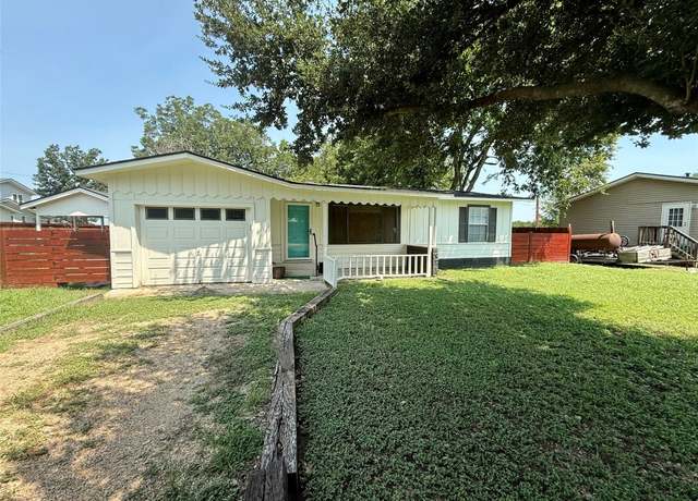 Property at 204 Roepke St, Thorndale, TX 76577, 2 beds, 1 bath