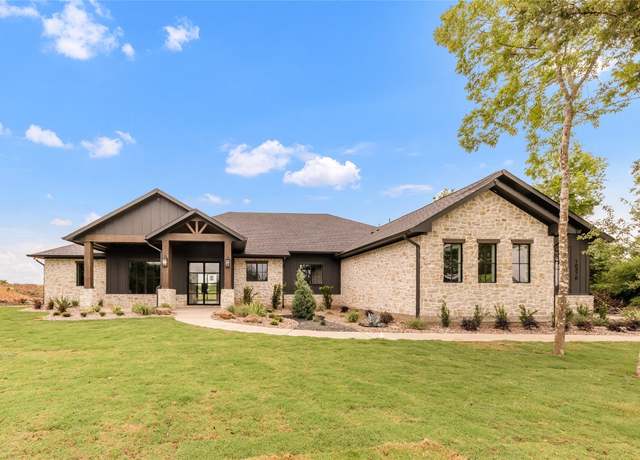 Property at 10370 Pecan Grove Ct, Chappell Hill, TX 77426, 4 beds, 3.5 baths