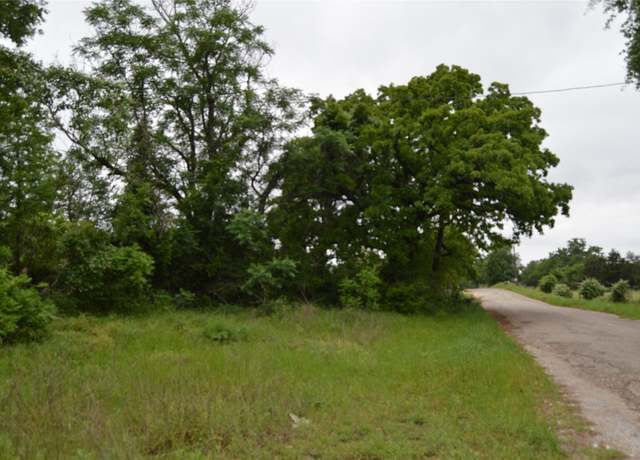 Property at 440 Fcr 301 Rd, Fairfield, TX 75855