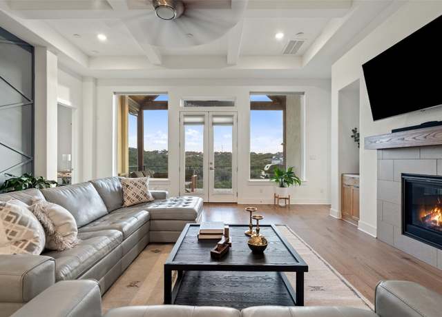 Property at 144 Sunny's Halo Ct, Austin, TX 78737, 4 beds, 3 baths