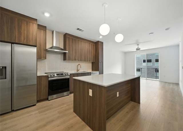 Property at 1701 Simond Ave #302, Austin, TX 78723, 1 bed, 1 bath