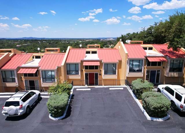 Property at 402 Hi Stirrup Unit E4, Horseshoe Bay, TX 78657, 3 beds, 2.5 baths