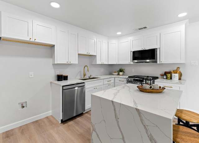 Property at 7302 Hartnell Dr, Austin, TX 78723, 3 beds, 2 baths
