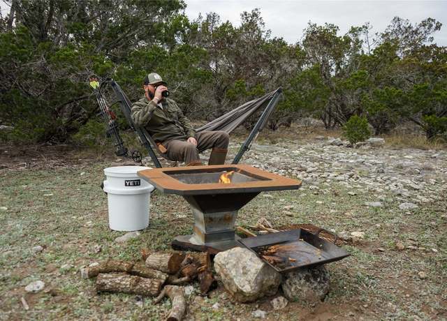 Property at 1450 Primrose Ln S, Kerrville, TX 77515